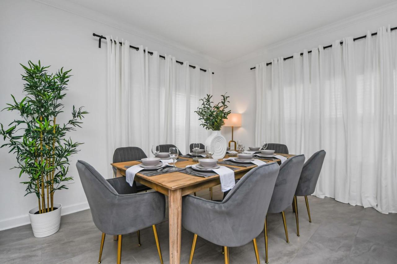 키시미 Brand New Townhouse-Storey Lake 빌라 외부 사진