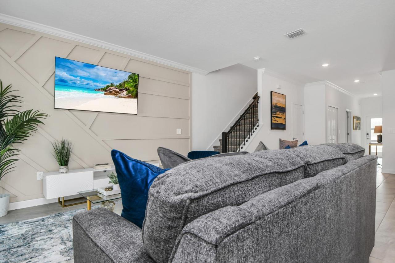 키시미 Brand New Townhouse-Storey Lake 빌라 외부 사진